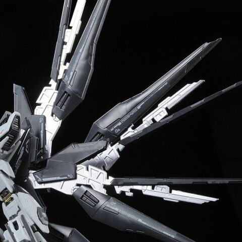 ＲＧ 1/144 ストライクフリーダムガンダム ディアクティブモード